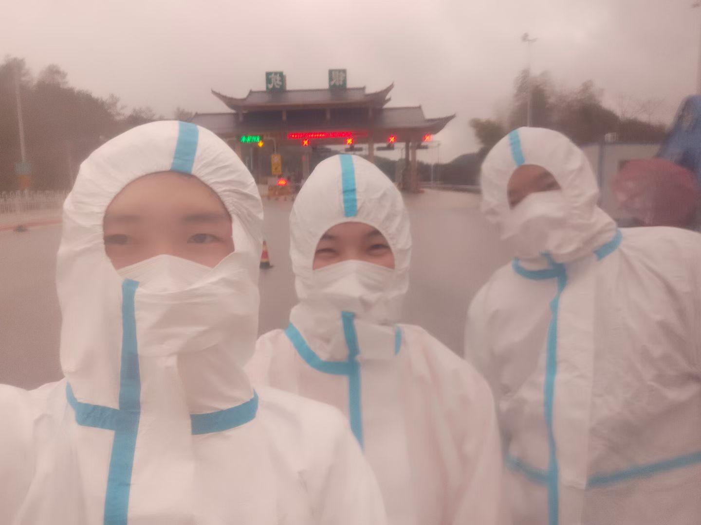 在疫情防控一线，我学会了一项新技能：在家乡的…